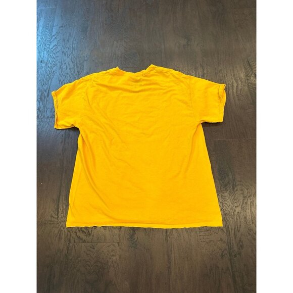 Dumbgood Men’s Yellow Blockbuster Be Kind Rewind T Shirt - Picture 2 of 3
